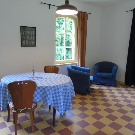 Schmiede Der Wasserburg Liepen Gielow Buitenkant foto